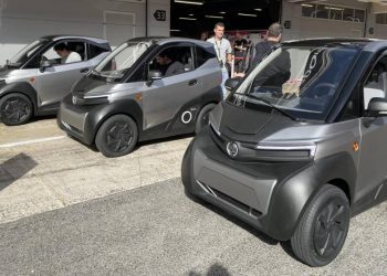 Silence presenta su nuevo vehículo eléctrico y gama de servicios