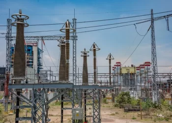 Sector electricidad imparable, crece 0.9% en marzo; liga seis alzas consecutivas