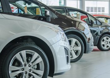 General Motors y Nissan, las marcas en clave en la recuperación del sector automotriz de 2023