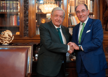 Iberdrola firma el acuerdo vinculante para vender el 55 % del negocio en México por 6.000 MDD