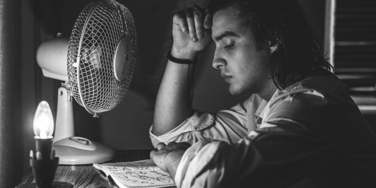 Sistemas de energía de respaldo residenciales e industriales, la opción por riesgo de suministro de energía por altas temperaturas