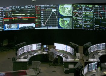 Sistema eléctrico de California en riesgo por mayor capacidad de generación solar que profundiza las curvas de pato