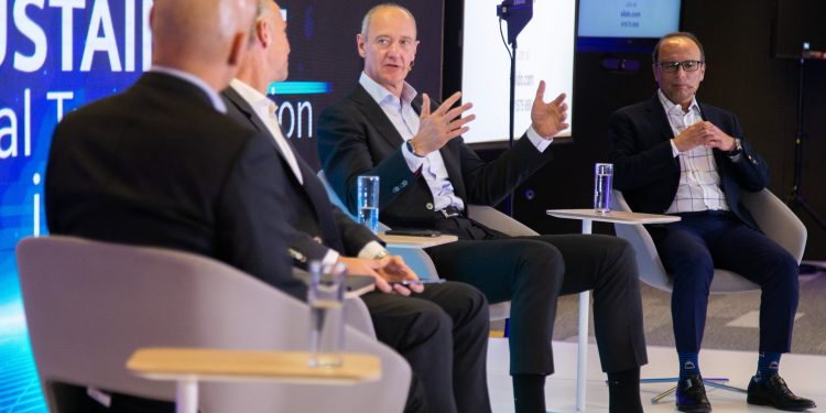 Siemens, Deloitte y Softtek apuestan por la ‘Transformación Digital Sostenible’ de la industria