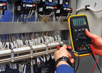 9 problemas con la energía eléctrica: empresas pagan 40% más por la mala calidad de energia