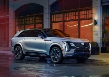 Cadillac ESCALADE IQ 2025, totalmente eléctrica