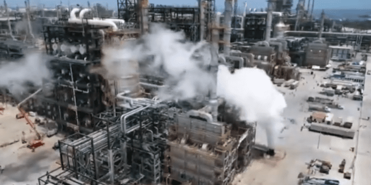 Refinería Olmeca un buen logro