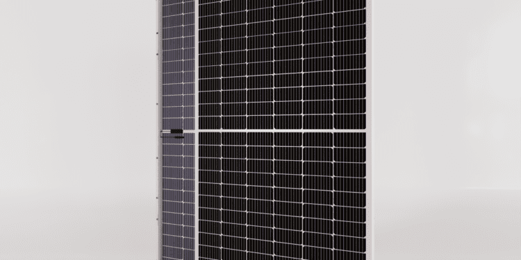 Roban a Exel Solar 1,440 módulos solares, piden no adquirirlos