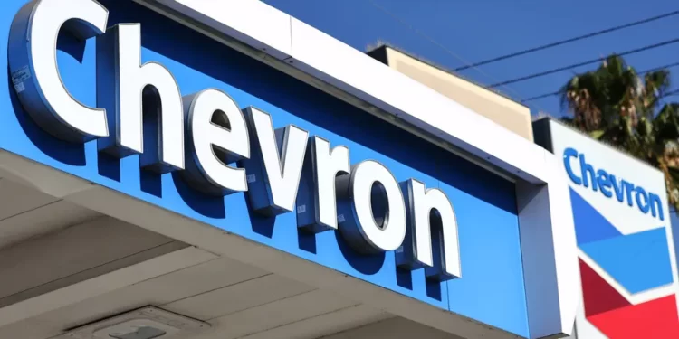 Chevron anuncia acuerdo para adquirir Hess