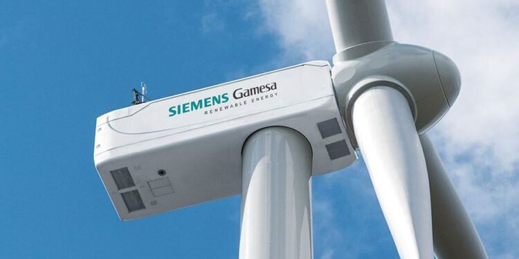 Siemens Energy se hunde 35% en la bolsa; la empresa busca apoyo del gobierno alemán