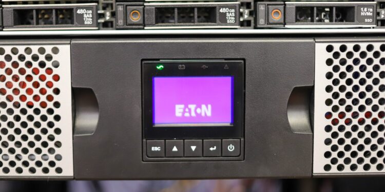 UPS 9PX, protección energética con baterías de litio