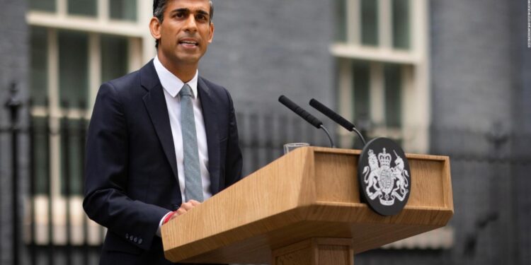 Rishi Sunak anuncia inversiones por 29,500 millones de libras en sectores estratégicos de Reino Unido