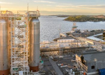 Yara y Northern Lights firman proyecto de captura de carbono transfronterizo en Yara Sluiskil