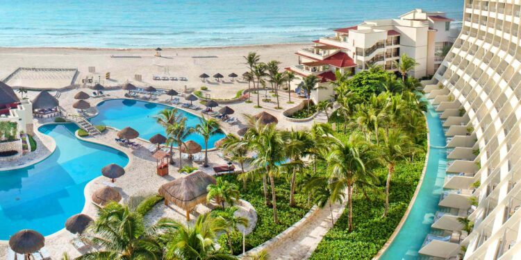 Royal Holiday une a huéspedes, socios y colaboradores por la  protección de la naturaleza