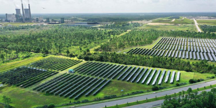 EEUU destinará 800,000 dólares a oportunidades de desarrollo en comunidades energéticas