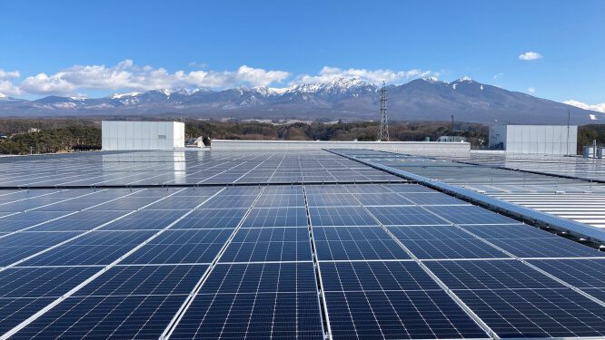 Epson completa la transición hacia la energía renovable en sus instalaciones de todo el mundo