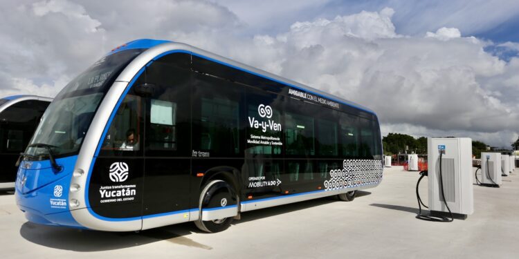 Proyecto IE-TRAM conectará Kanasín, Umán y ejes de transporte regional como la estación local del Tren Maya