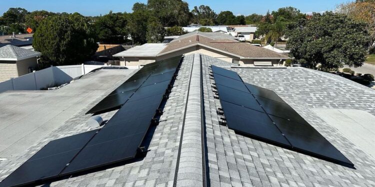 Lanzan nuevo módulo solar multibarra de diseño elegante sin sacrificar rendimiento