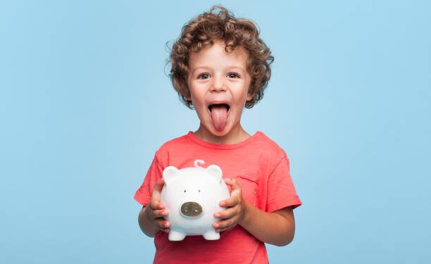 Un futuro libre de deudas: 5 tips de educación financiera para niños