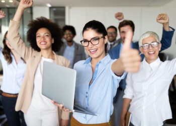 OEA y Structuralia entregarán 800 becas en México para estudiar maestrías en ingeniería y tecnología