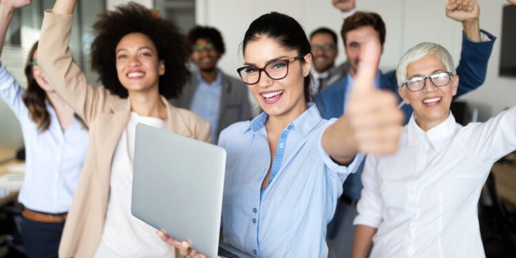 OEA y Structuralia entregarán 800 becas en México para estudiar maestrías en ingeniería y tecnología