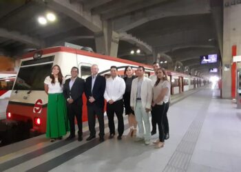 Líneas de transmisión y generación de energía renovable, indispensables para nearshoring, metas y combatir apagones