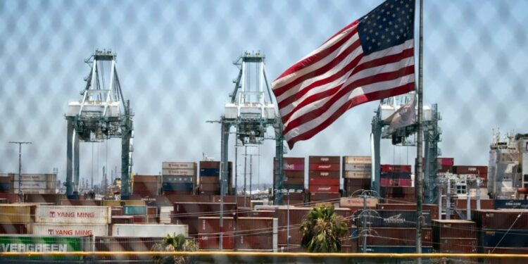 ¿La era del libre comercio se acabó? Proteccionismo silencioso en la política comercial de Estados Unidos