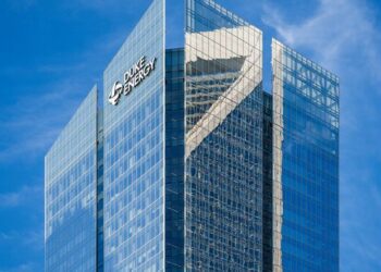 Duke Energy firma acuerdos con Amazon, Google y Microsoft para el suministro de energía limpia