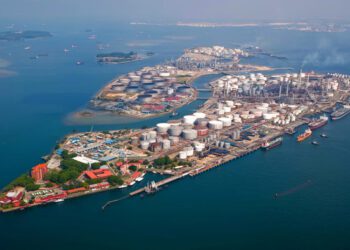 Shell venderá participación en el Parque Energético y Químico de Singapur a CAPGC