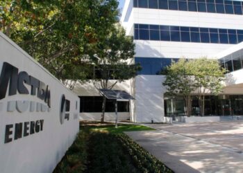 Vistra anuncia planes para añadir hasta 2000 MW de energía de envío a gas en ERCOT