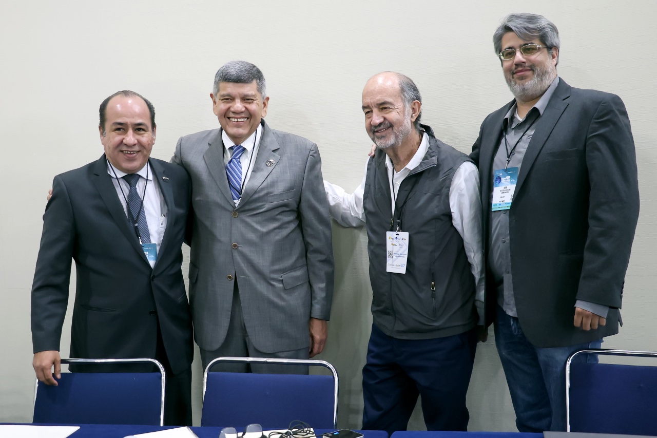 José Luis Alba, CANAME; Salvador Portillo, CANAME; Odón de Buen, ENTE, S.C., e Igor Mayorga, ASHRAE.