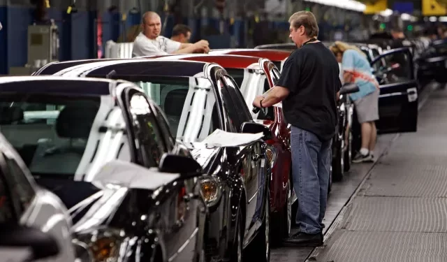 Departamento de Energía de EEUU otorga apoyos a automotrices para producir vehículos  eléctricos