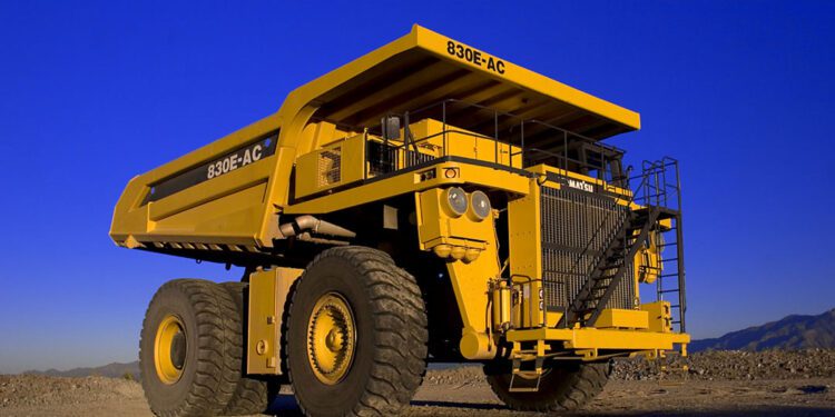 Vale se asocia con Komatsu y Cummins para desarrollar camiones de bajas emisiones.