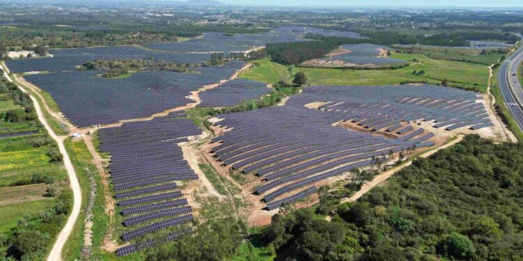 NextPower V ESG adquiera cartera solar de 248MW de energía solar en España