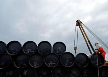 Déficit de la balanza comercial petrolera suma -5,197 mdd hasta julio de 2024, cae 61.9% en un año