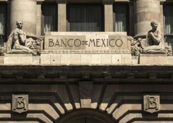 Divergencia del ciclo económico de México y EE.UU. determina recorte de 25pb de Banxico en su tasa de referencia
