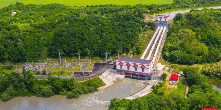 Lukoil aumenta participación de energía verde en su consumo de energía