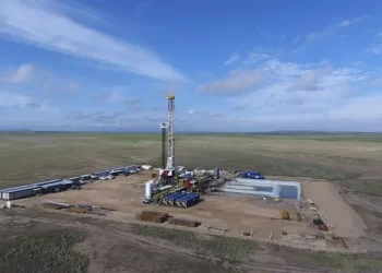 Producción de gas natural de esquisto de EE.UU. reporta ligera baja en el 2024; productores reducen producción por bajos precios