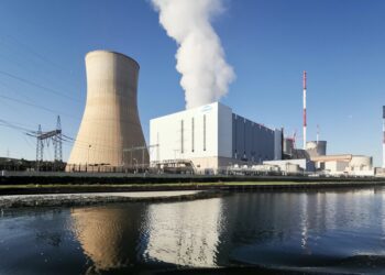 Japón apuesta por la energía nuclear; desde 2011 a reiniciado 14 plantas
