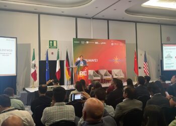  Sener anunciará este año proyectos de energía con sector privado; guerras legales paralizaron el sector de renovables