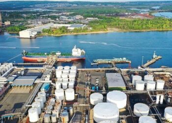 Importaciones de combustibles para el transporte de EE.UU. disminuyen en 2024