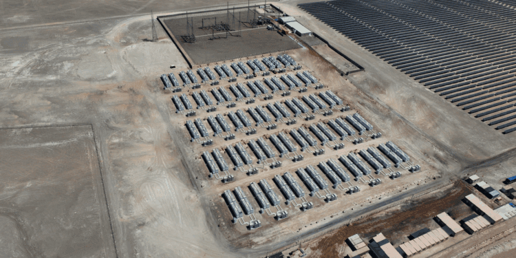 Atlas Renewable Energy cierra financiamiento por 510 mdd para proyecto solar con almacenamiento