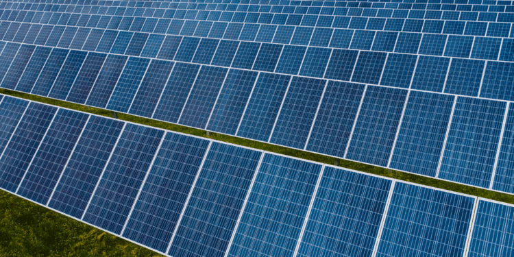 Chile. Comisión de Evaluación Ambiental (COEVA) aprueba proyecto Leones Solar de FreePower Group