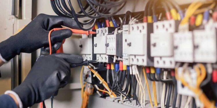 Las facturas de electricidad residencial en Huwai y Connecticut son del doble que en Nuevo México y Utah