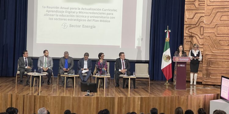 Impulsan la formación técnica con enfoque energético y acorde a las necesidades del sector