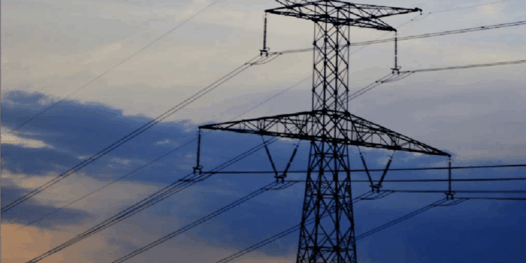 Generación de electricidad en ALC crece 8% mensual en marzo ; se cae la producción eólica e hidráulica: OLADE