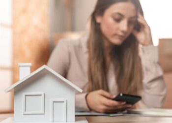 ¿Qué puede (y qué no) hacer un dueño ante un ocupante ilegal?