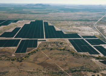 Seraphim y SPIC-Zuma Energía firman acuerdo para el reemplazo de módulos en parques solares en Chihuahua y Sonora