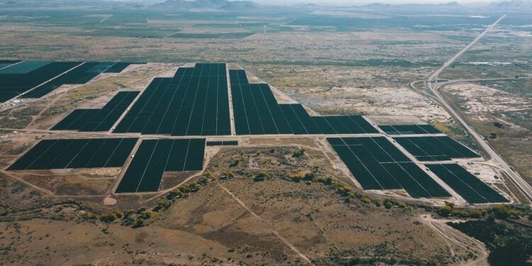 Seraphim y SPIC-Zuma Energía firman acuerdo para el reemplazo de módulos en parques solares en Chihuahua y Sonora