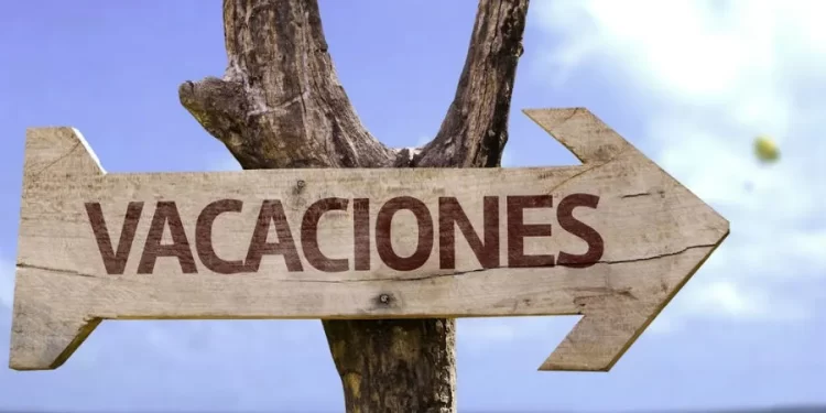 Presupuesto para vacaciones: Qué no salgan de control y regreses endeudado