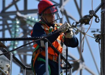 Día del Electricista. la formación profesional en el sector, clave para un empleo bien remunerado